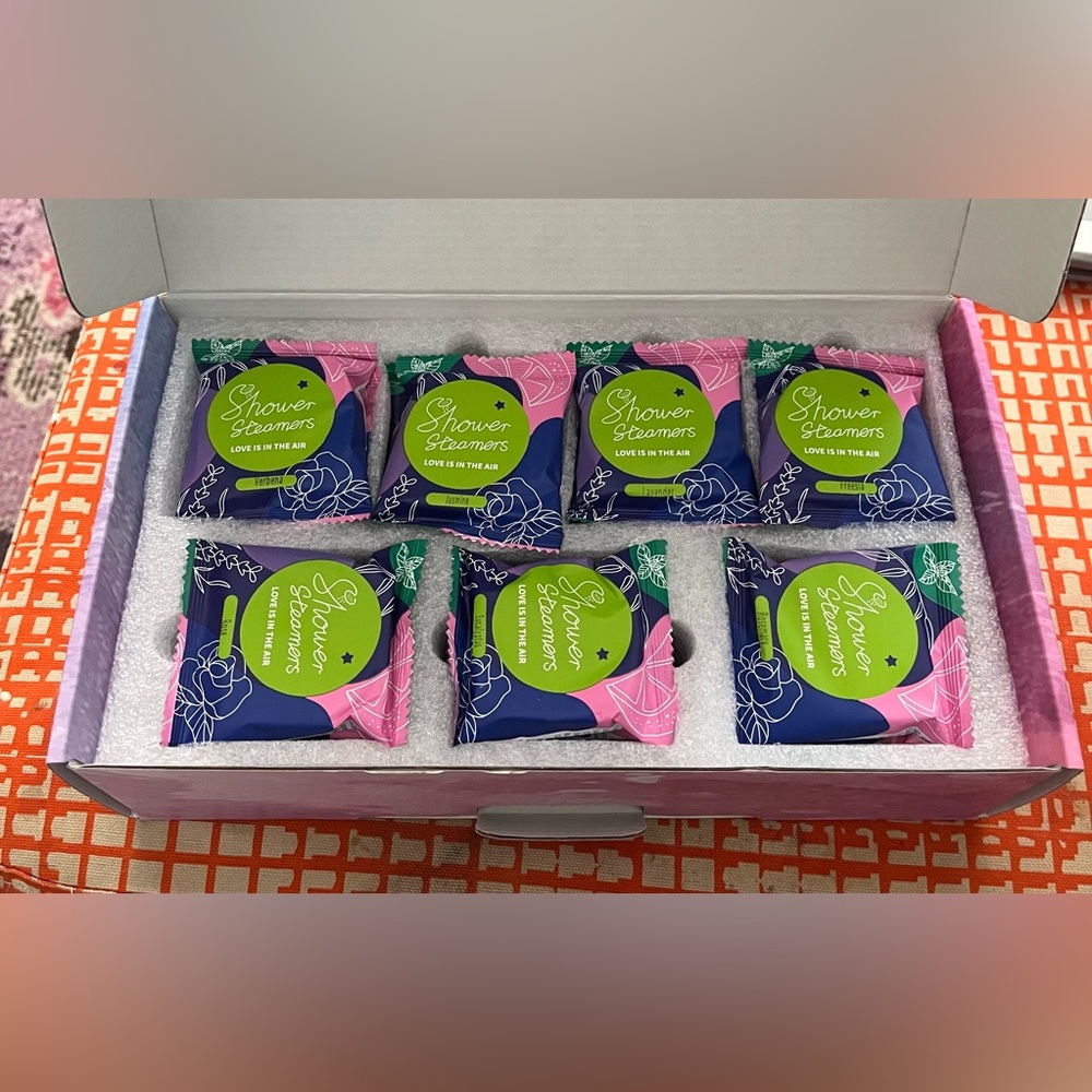 Leoce shower Steamers - 28 Aromatherapy Fizz Tablets, 7 Scents